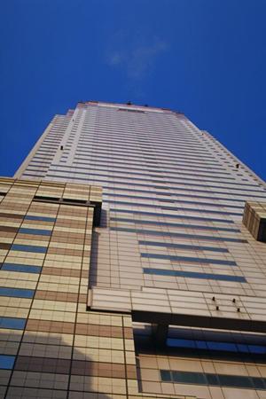 福岡天神地区で貸し会議室はクロスアビリティズへ