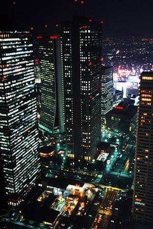 急な会議には本町のレンタルスペースを